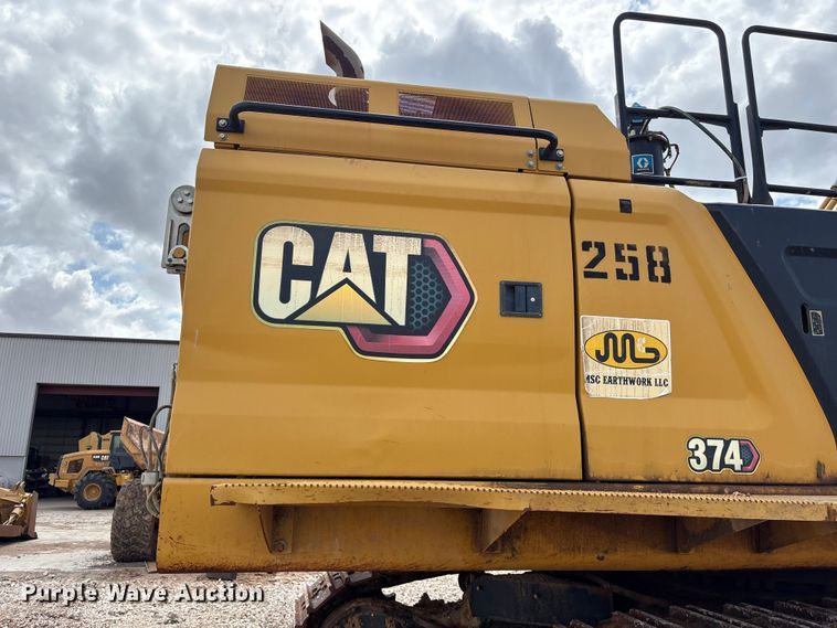 image for item EA7223 2021 Caterpillar 374 excavator