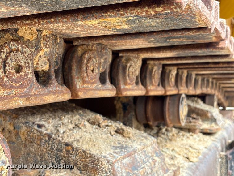 image for item EA7223 2021 Caterpillar 374 excavator