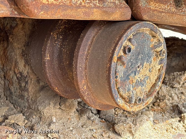 image for item EA7223 2021 Caterpillar 374 excavator