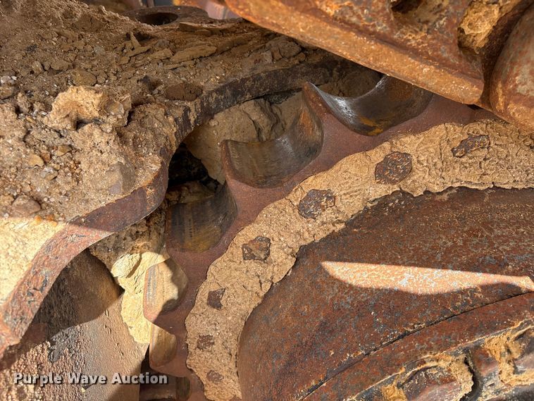 image for item EA7223 2021 Caterpillar 374 excavator