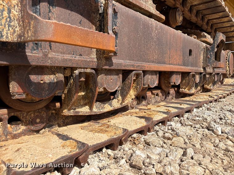 image for item EA7223 2021 Caterpillar 374 excavator