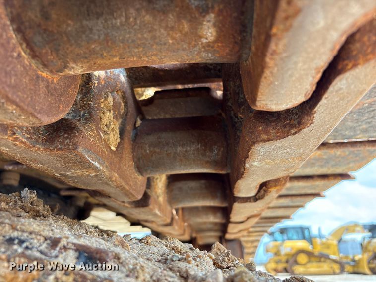 image for item EA7223 2021 Caterpillar 374 excavator