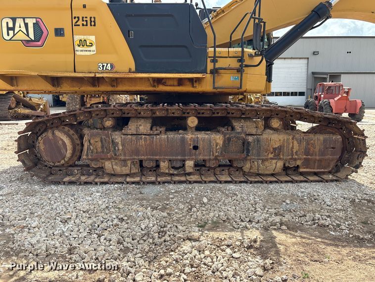image for item EA7223 2021 Caterpillar 374 excavator