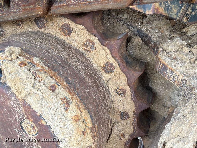 image for item EA7223 2021 Caterpillar 374 excavator