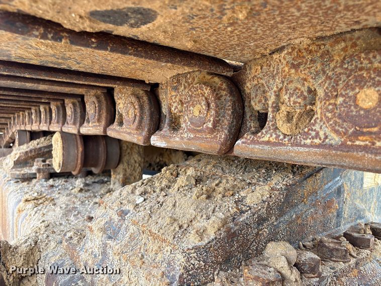 image for item EA7223 2021 Caterpillar 374 excavator