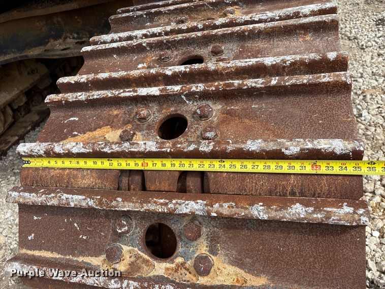 image for item EA7223 2021 Caterpillar 374 excavator