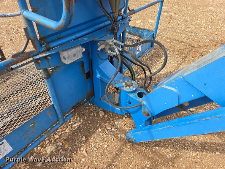 image for item EB1367 2006 Genie S85 boom lift