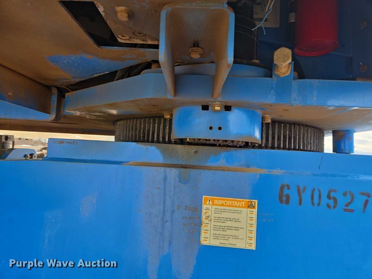 image for item EB1367 2006 Genie S85 boom lift