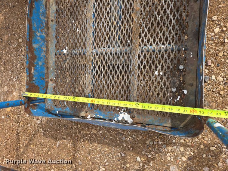 image for item EB1367 2006 Genie S85 boom lift