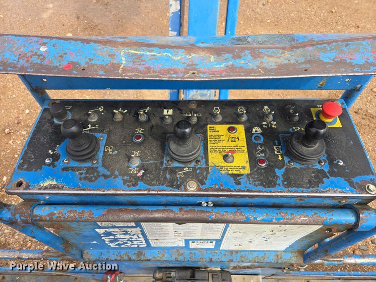 image for item EB1367 2006 Genie S85 boom lift