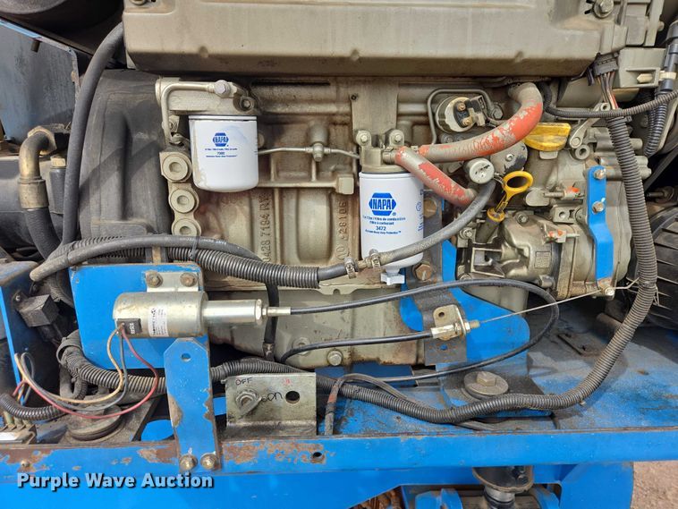 image for item EB1367 2006 Genie S85 boom lift