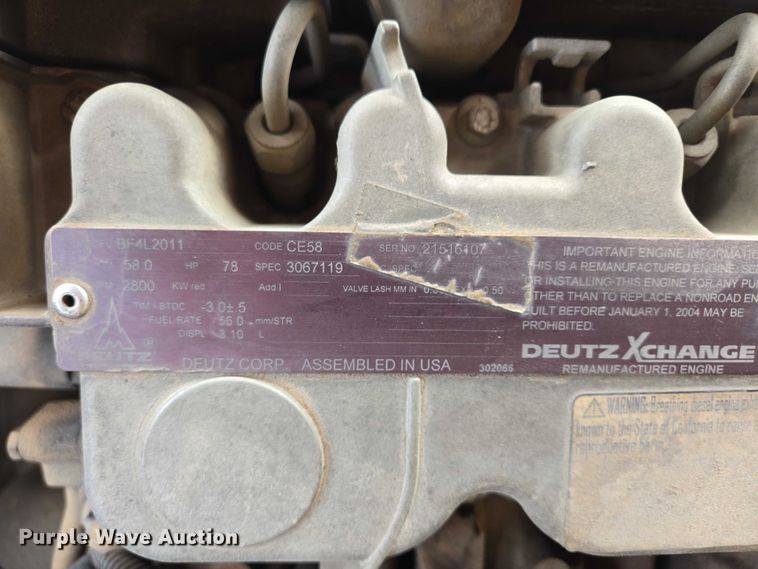 image for item EB1367 2006 Genie S85 boom lift