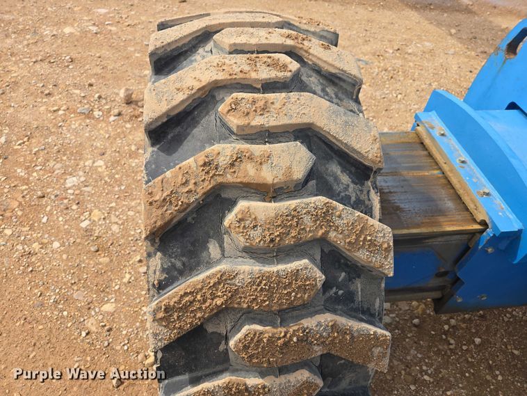 image for item EB1367 2006 Genie S85 boom lift