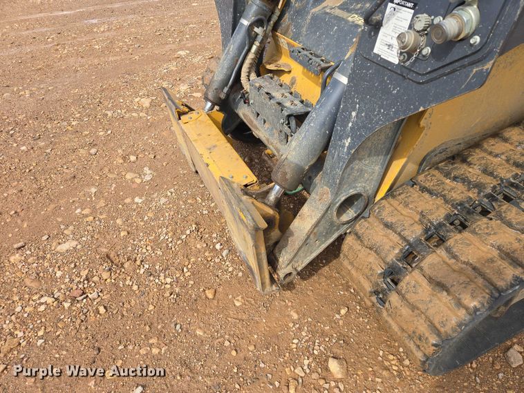 image for item EB1368 2021 John Deere 331G tracked skid steer loader