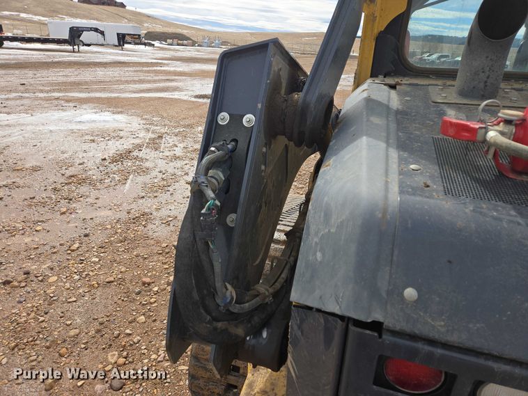 image for item EB1368 2021 John Deere 331G tracked skid steer loader