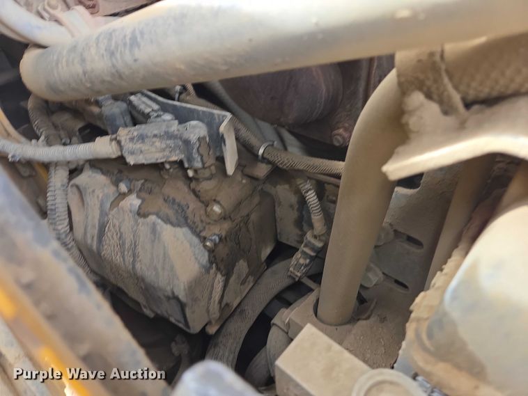 image for item EB1368 2021 John Deere 331G tracked skid steer loader