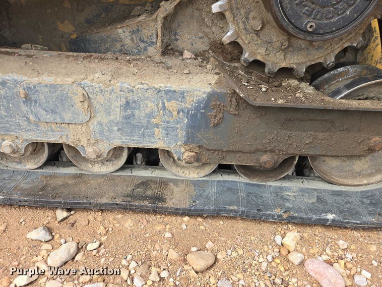 image for item EB1368 2021 John Deere 331G tracked skid steer loader