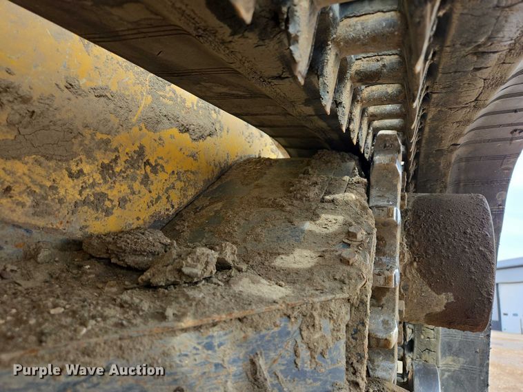 image for item EB1368 2021 John Deere 331G tracked skid steer loader