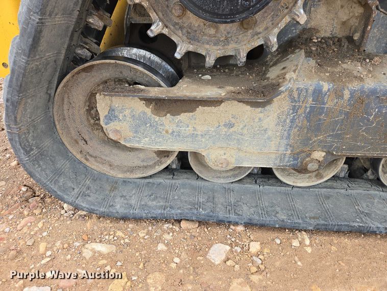 image for item EB1368 2021 John Deere 331G tracked skid steer loader