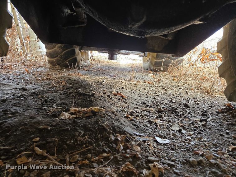 image for item EB1371 1972 Clark Michigan 75B wheel loader