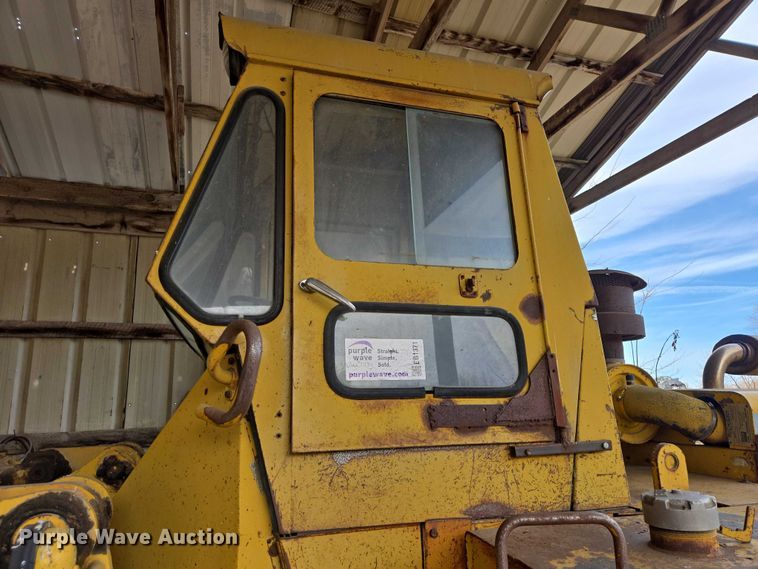 image for item EB1371 1972 Clark Michigan 75B wheel loader