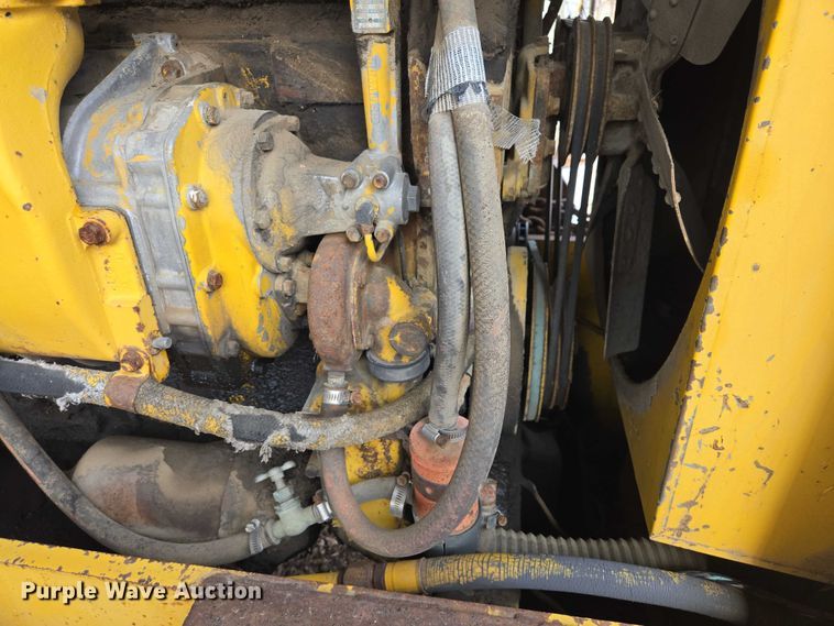 image for item EB1371 1972 Clark Michigan 75B wheel loader