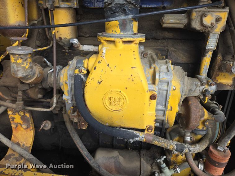 image for item EB1371 1972 Clark Michigan 75B wheel loader