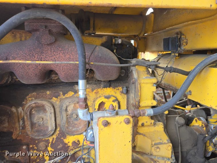 image for item EB1371 1972 Clark Michigan 75B wheel loader