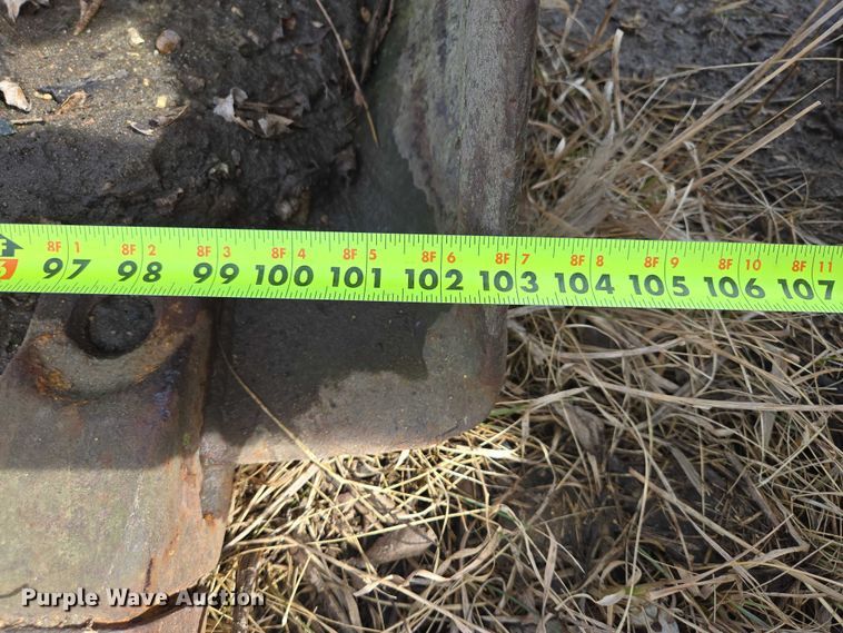 image for item EB1371 1972 Clark Michigan 75B wheel loader