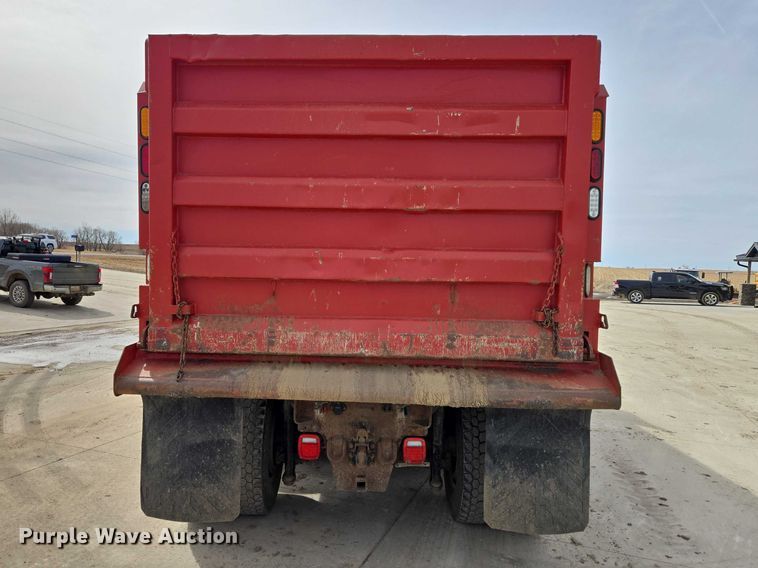 image for item EB1373 2018 Mack Granite GU713 dump truck