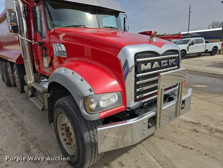 image for item EB1373 2018 Mack Granite GU713 dump truck
