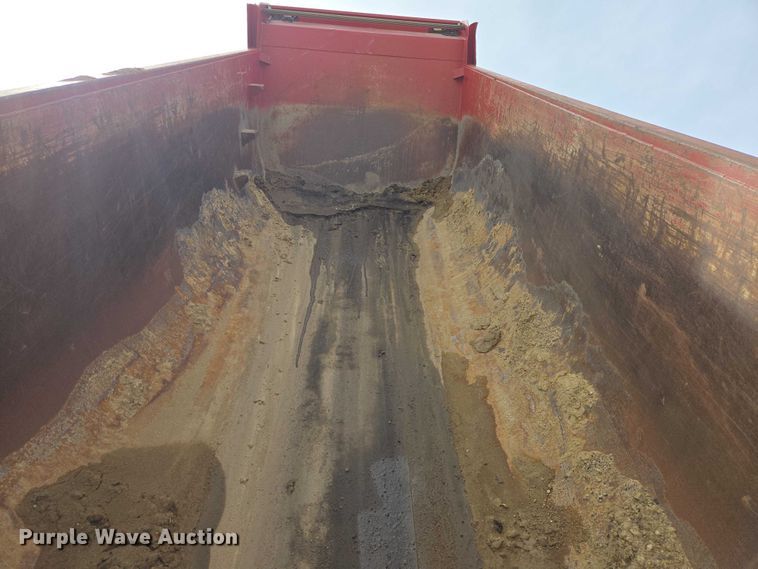 image for item EB1373 2018 Mack Granite GU713 dump truck