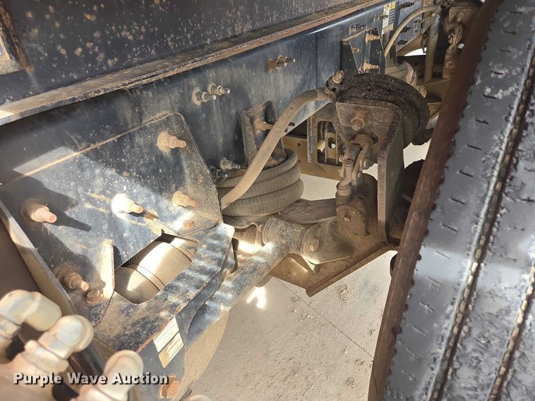 image for item EB1373 2018 Mack Granite GU713 dump truck