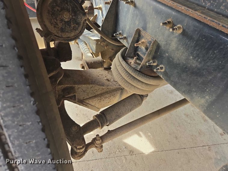 image for item EB1373 2018 Mack Granite GU713 dump truck