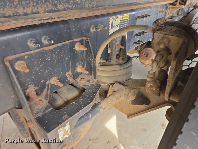 image for item EB1373 2018 Mack Granite GU713 dump truck