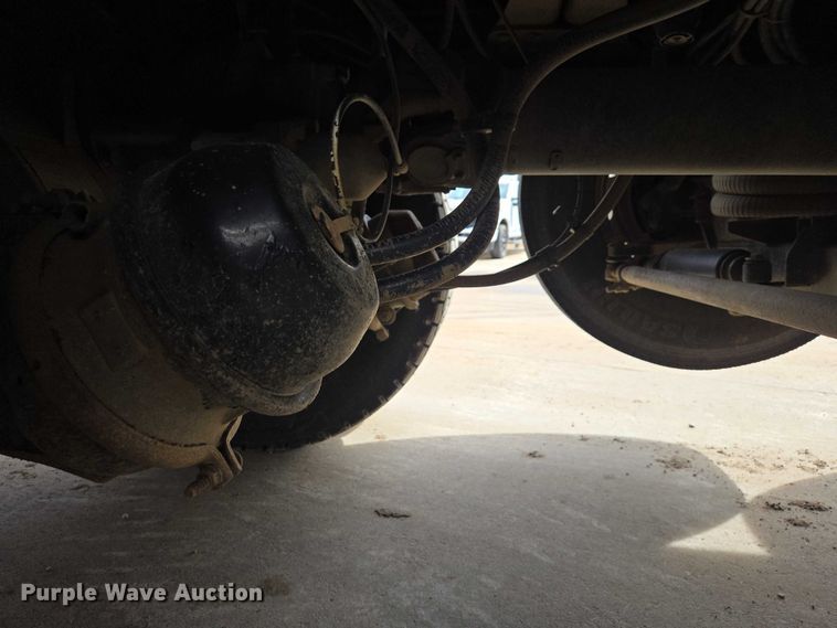 image for item EB1373 2018 Mack Granite GU713 dump truck