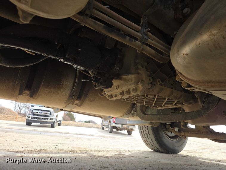 image for item EB1373 2018 Mack Granite GU713 dump truck