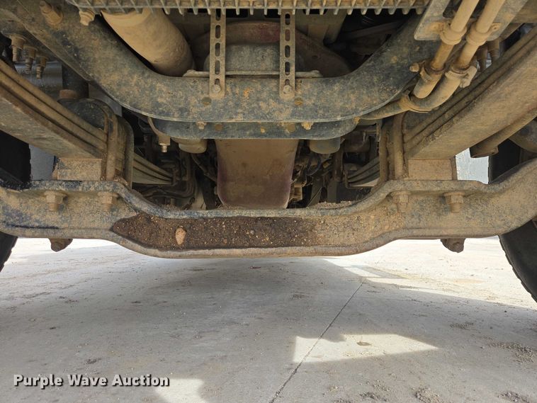 image for item EB1373 2018 Mack Granite GU713 dump truck