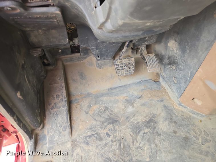 image for item EB1373 2018 Mack Granite GU713 dump truck