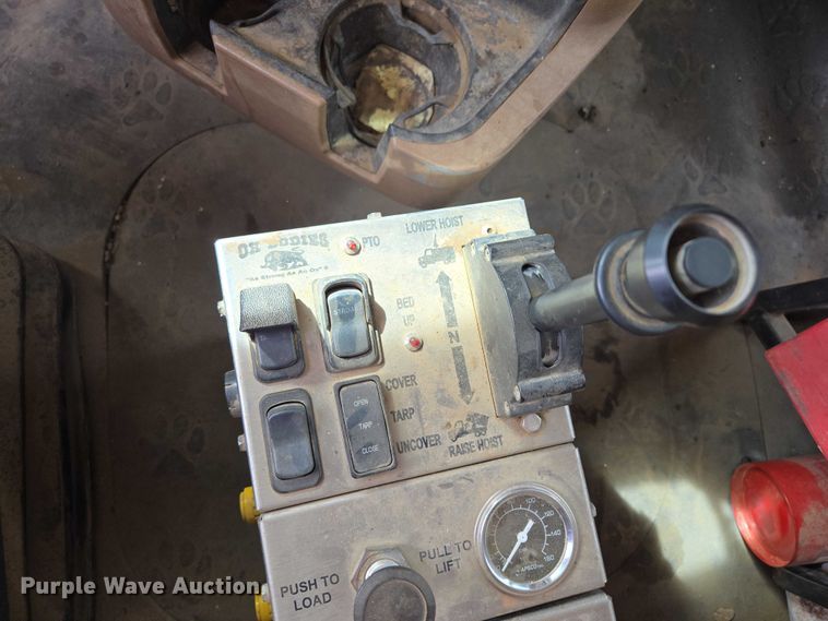 image for item EB1373 2018 Mack Granite GU713 dump truck