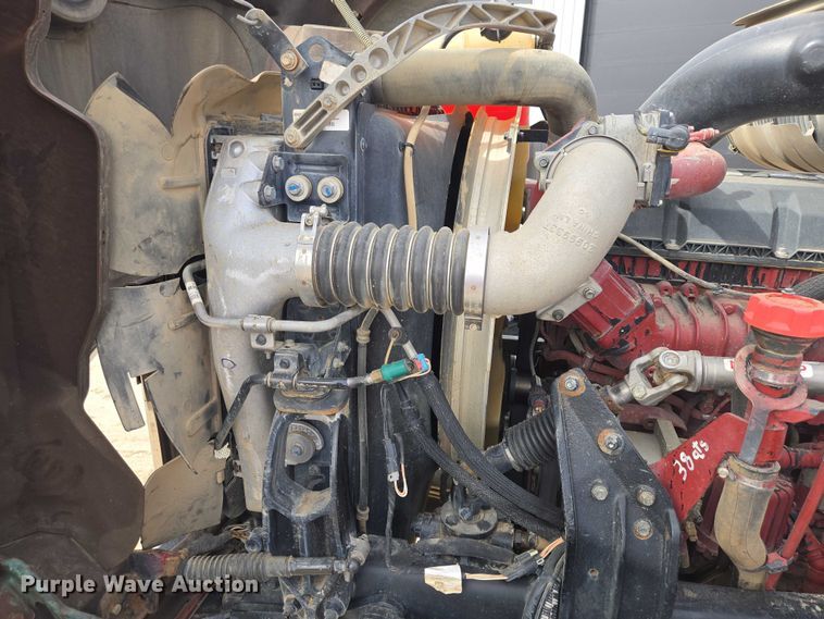 image for item EB1373 2018 Mack Granite GU713 dump truck