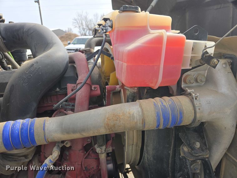 image for item EB1373 2018 Mack Granite GU713 dump truck