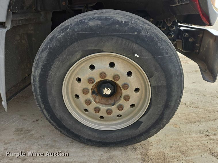 image for item EB1373 2018 Mack Granite GU713 dump truck