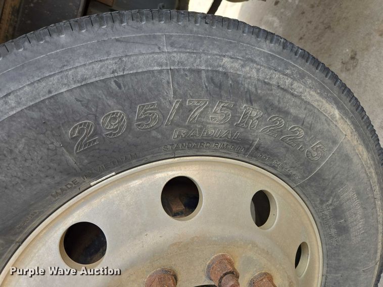 image for item EB1373 2018 Mack Granite GU713 dump truck