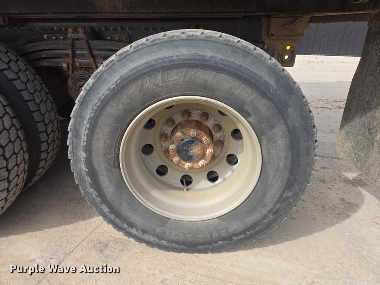 image for item EB1373 2018 Mack Granite GU713 dump truck