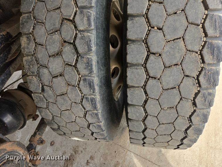 image for item EB1373 2018 Mack Granite GU713 dump truck