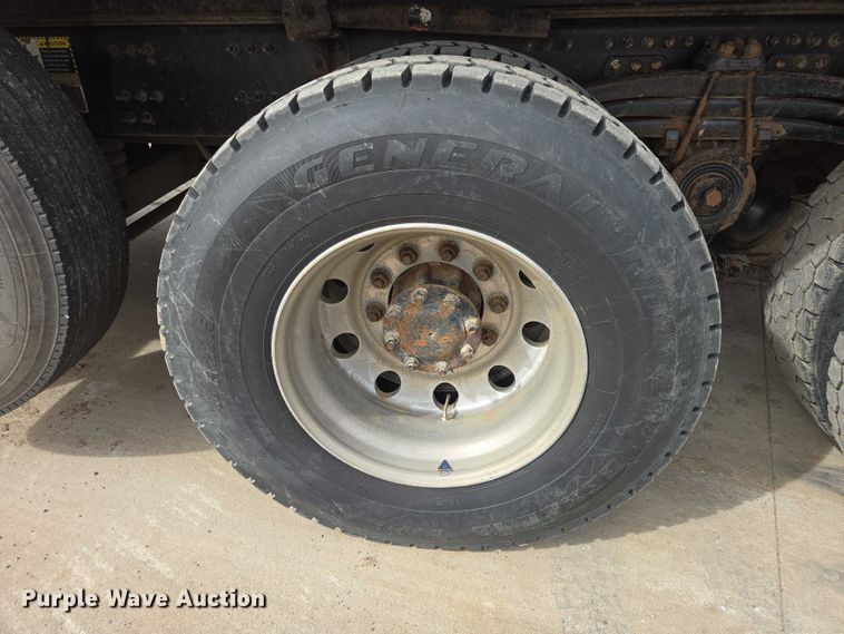 image for item EB1373 2018 Mack Granite GU713 dump truck