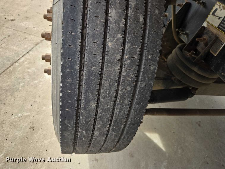 image for item EB1373 2018 Mack Granite GU713 dump truck