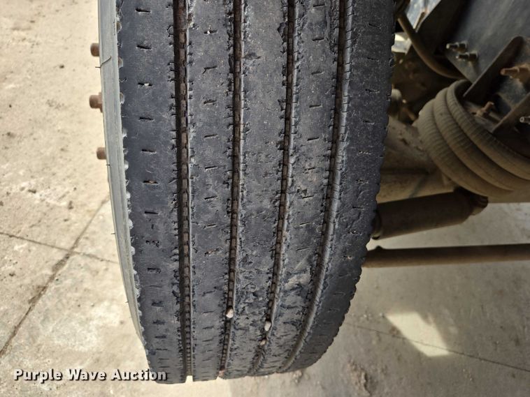 image for item EB1373 2018 Mack Granite GU713 dump truck