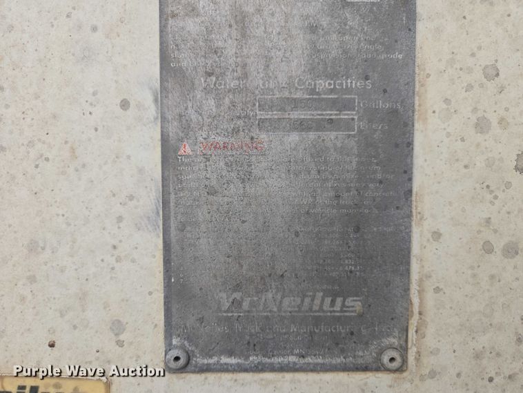 image for item EB1387 2004 Mack Granite CV713 ready mix truck